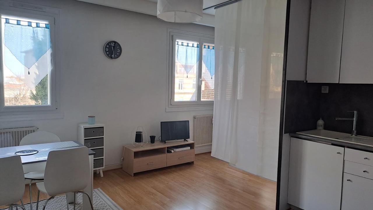 Appartement Le Gambetta Troyes Exterior photo
